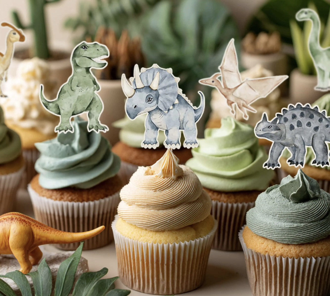 Cardstock Cupcake Toppers Main image
